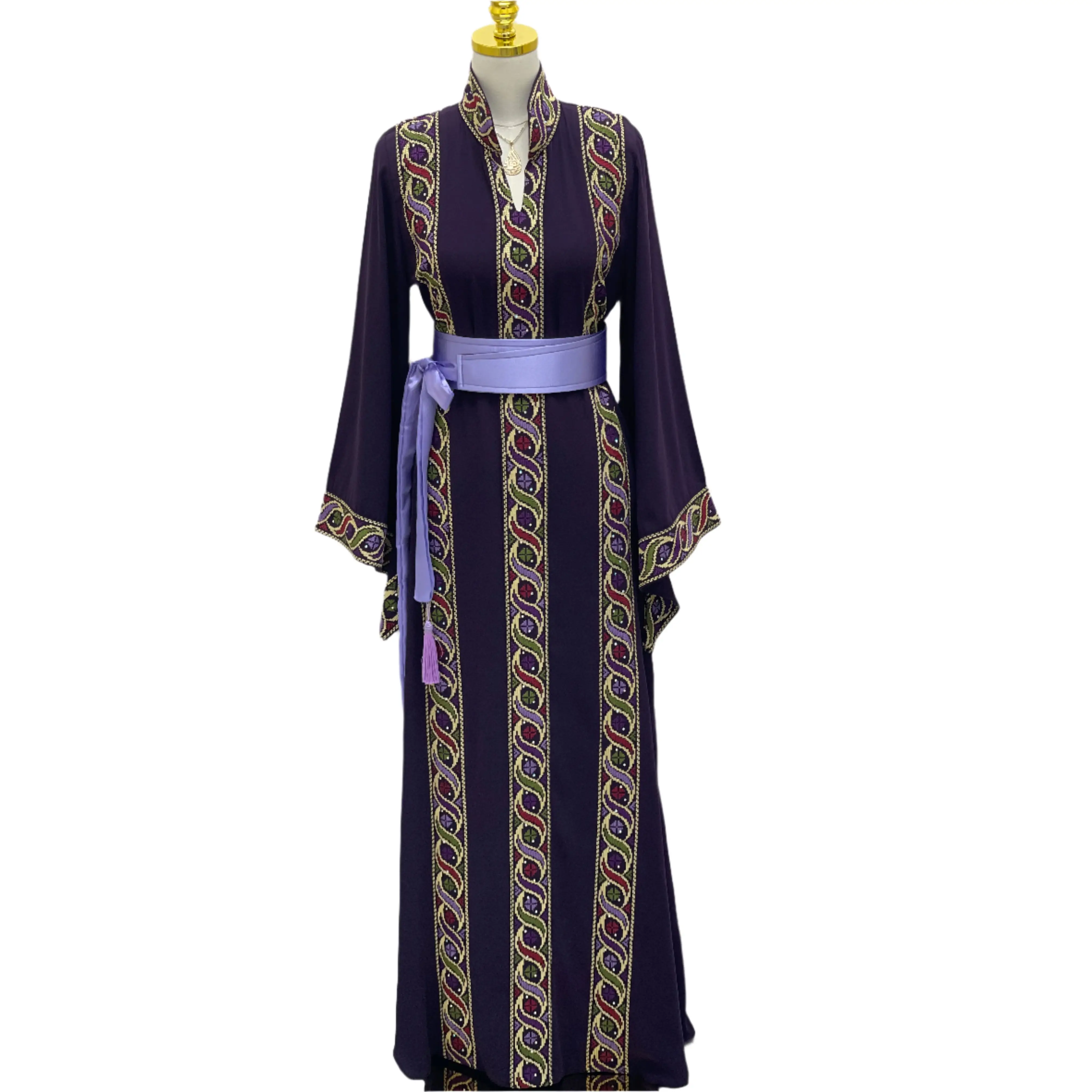 Purple Embroidered Thoub - Elegance & Sophistication