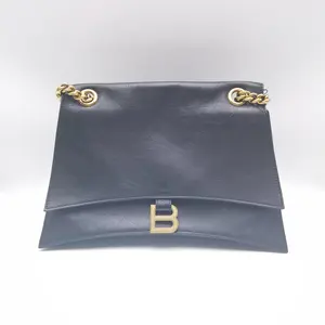 Pre-owned Balenciaga Cowhide Shoulder Bags Crush Medium Black Calfskin Hourglass Shoulder Bag