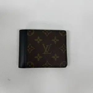 Pre-owned Louis Vuitton vcoated canvas Small Leather Goods SENZA1 Multiple Wallet (u)