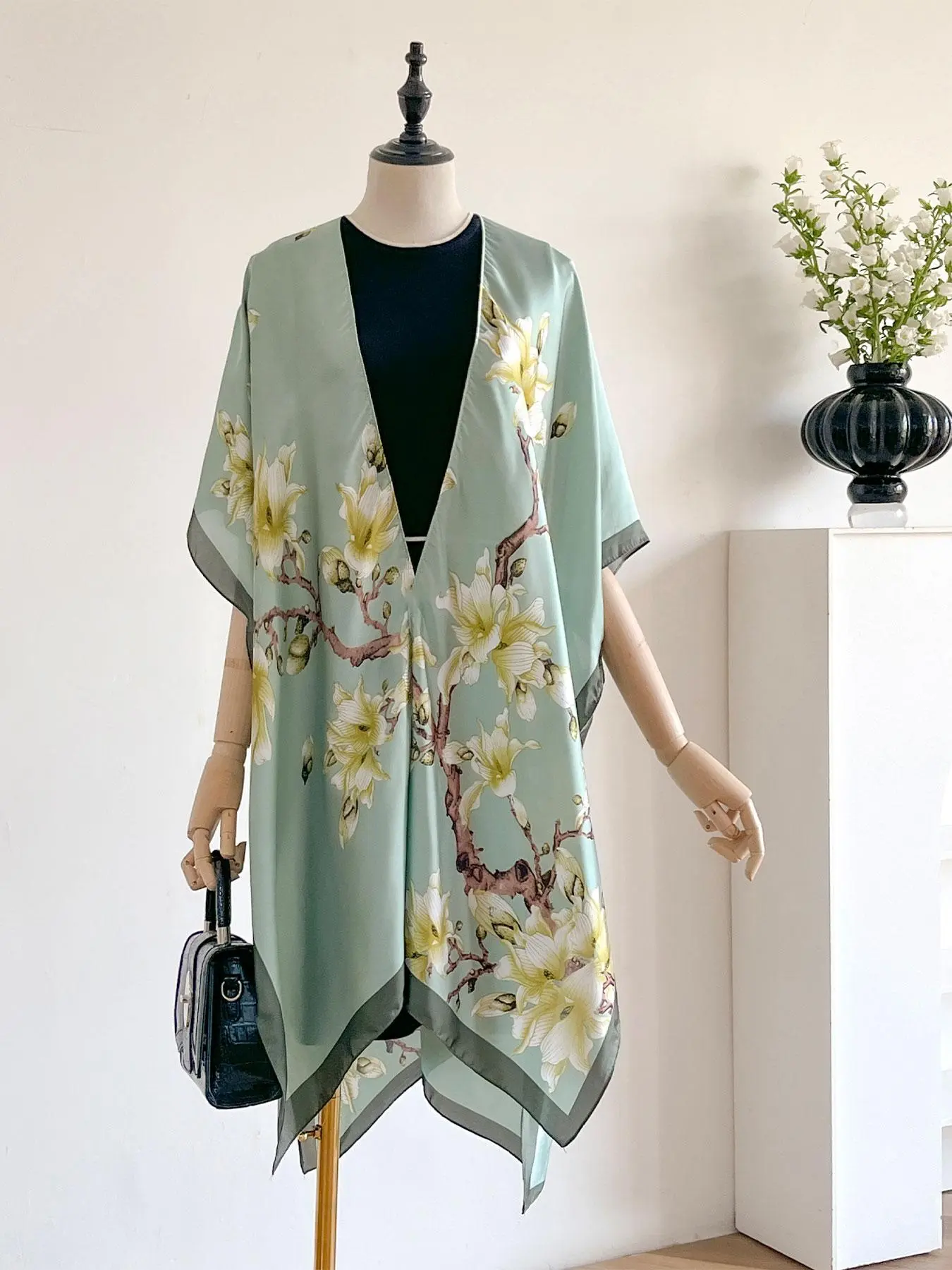 Women's Floral Print Open Front Cape Shawl Summer, Casual Elegant Fitted Scarf for Daily Wear, Fashion Accessories for Women & Girls, Clothes, Womenswear, Lady