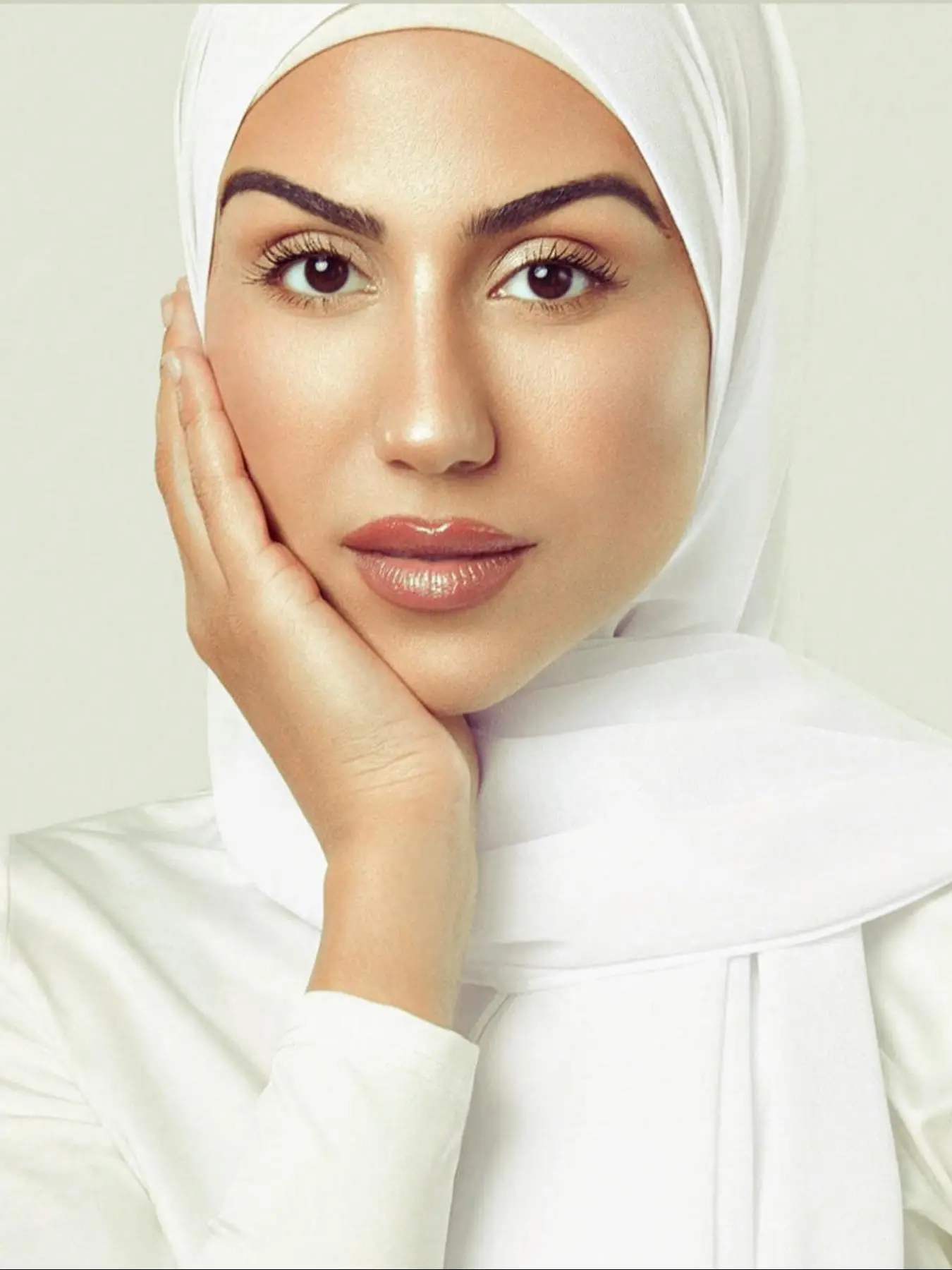 Women's Solid Color Chiffon Square Hijab, Elegant Minimalist Hijab for Daily Wear, Fashionable Muslim Clothing for Women