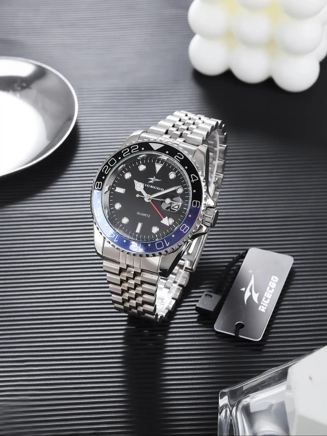 Men's Business Fashion Round Dial Stainless Steel Quartz Watch with Night Light Design, Trendy and Versatile, Perfect for Parties and Gifting, Stainless Steel Watches, Business Wristwatch, Luminous Analog Watch
