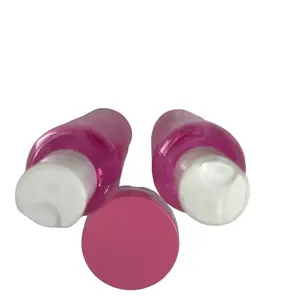 Perfect paws spa box formulated for frenchies can be used on any dog type. Multiple items included with pet wash and conditioner.