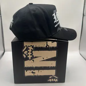I n n ed-L a r d- black & white hats  full set