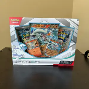 Pokemon Reshiram ex Box featuring Reshiram ex promos