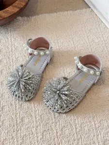 Girls' Rhombus Water Drills & Imitation Pearl Anklet Decorative Hollow Out Weave Upper Rubber Sole Anti-Slip Breathable Shoes