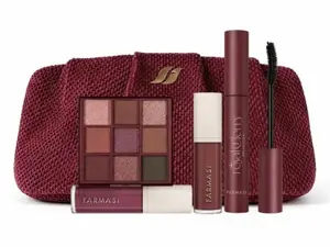 ROYAL CHERRY MAKEUP SET