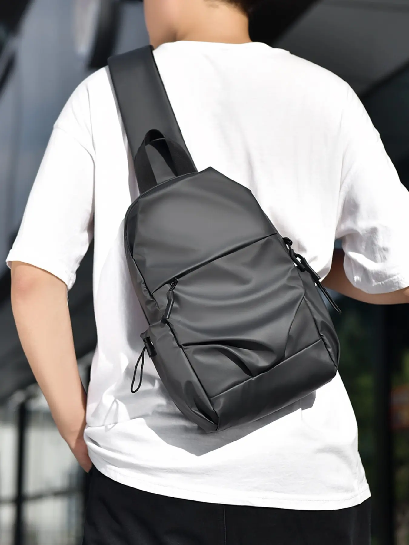 Crossbody Chest Bag for Outdoor Travel, Single Shoulder Multifunctional Small Backpack, Large Capacity for Sports and Cycling, Perfect for Commuting, Versatile Shoulder Bag, One Shoulder Bag