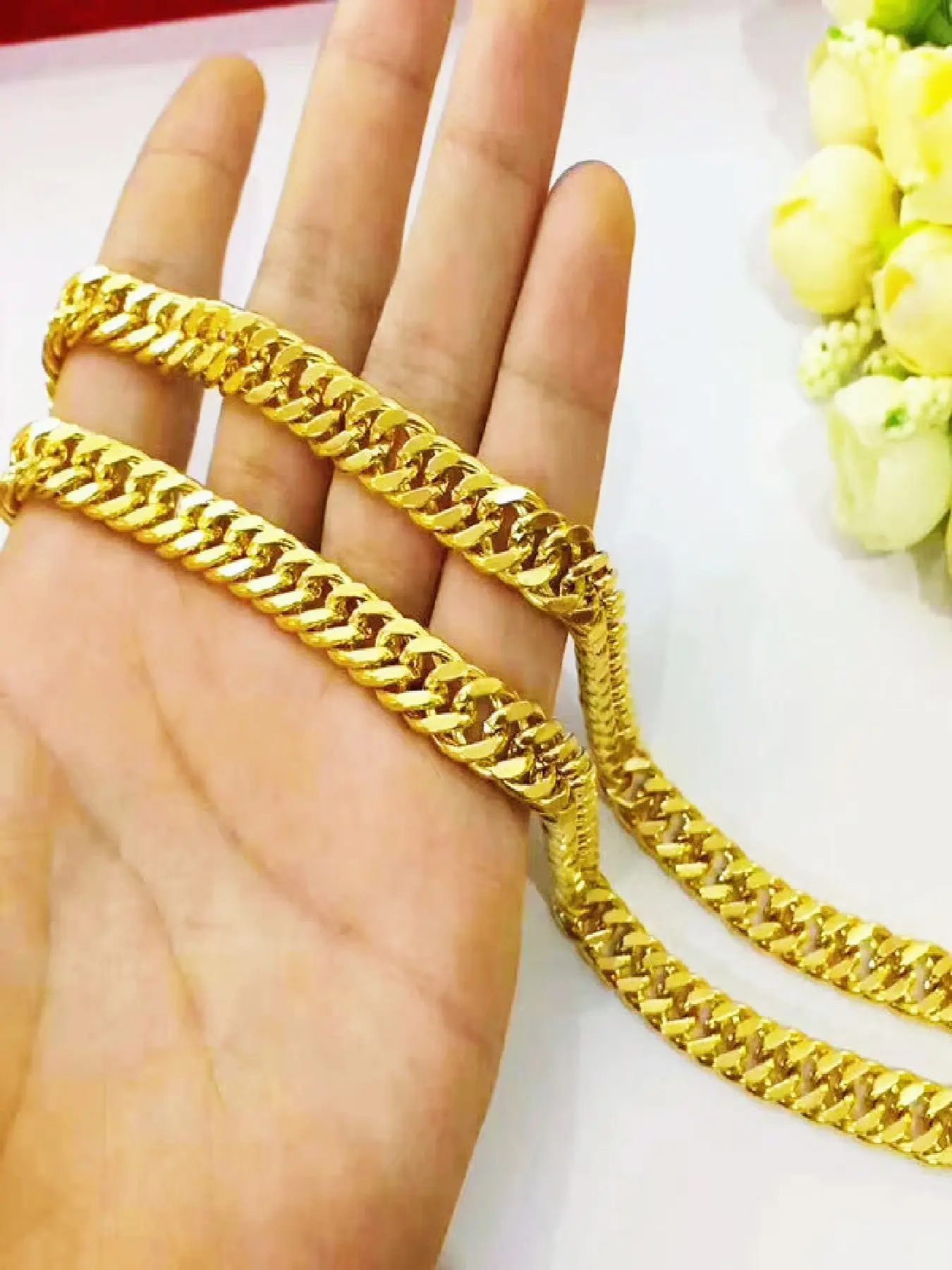 Double ring buckle horse flat necklace, copper plated 24K gold necklace, Necklace chains, women's wedding, girlfriend gift, Valentine's Day gift, Mother's Day jewelry gift, Cuban Chain Necklace