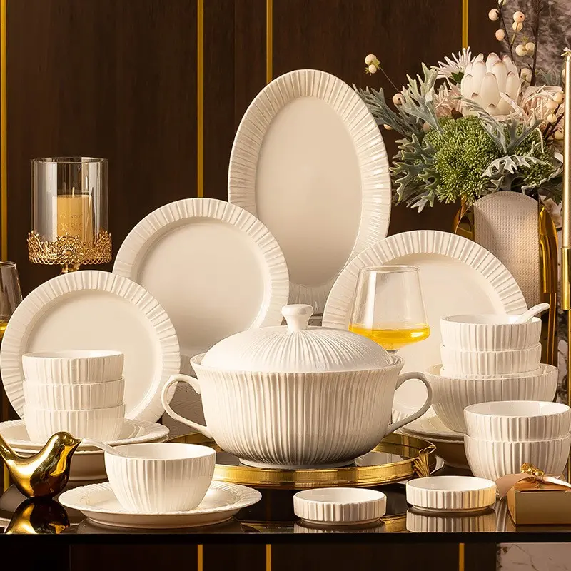 Luxury Vertical Embossed Ceramic Tableware Set, Dinnerware, Minimalist Ribbed Design, Elegant Dining Essentials, Perfect for Modern Homes