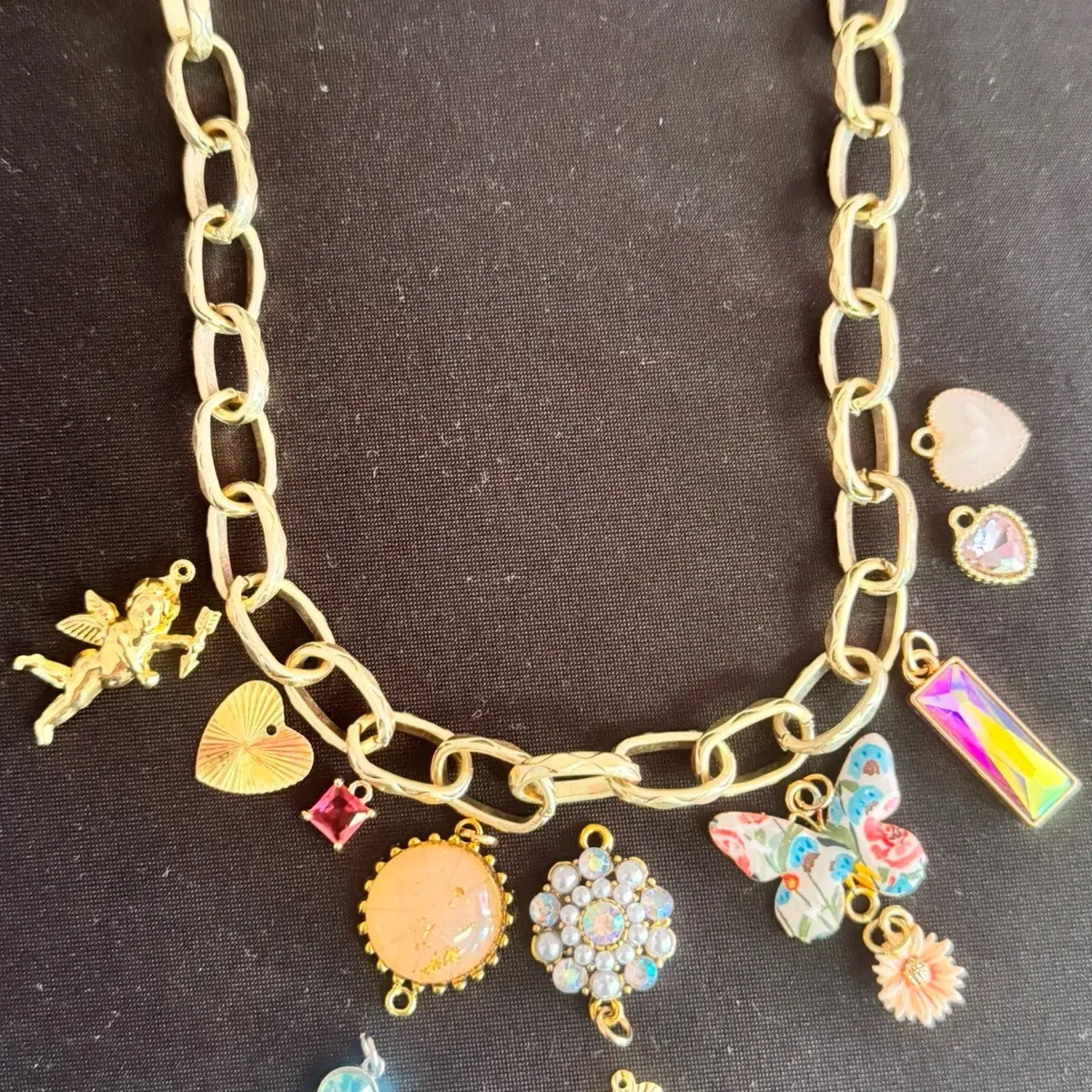 Charm necklace  Bridgerton