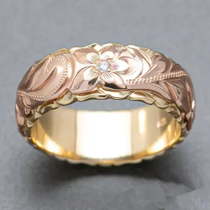 Carved floral ring with dual-color pattern texture - index finger ring for women, suitable for fashionable outfits