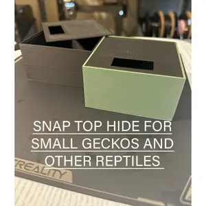 Snap Top Hide For Baby Geckos and Snakes
