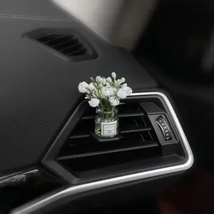 Mini Flower Decorative Ornament, 1 Count Car Center Console Decoration, Car Interior Decoration, Car Interior Accessories for Women & Girls, Car Stuff, Glass, for Car Hanging Decoration