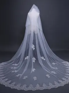 Exquisite Long Wedding Veil for Brides, Bridal Gown Accessory, Lace Veil Dress, Wedding Headpiece, Perfect for Photography