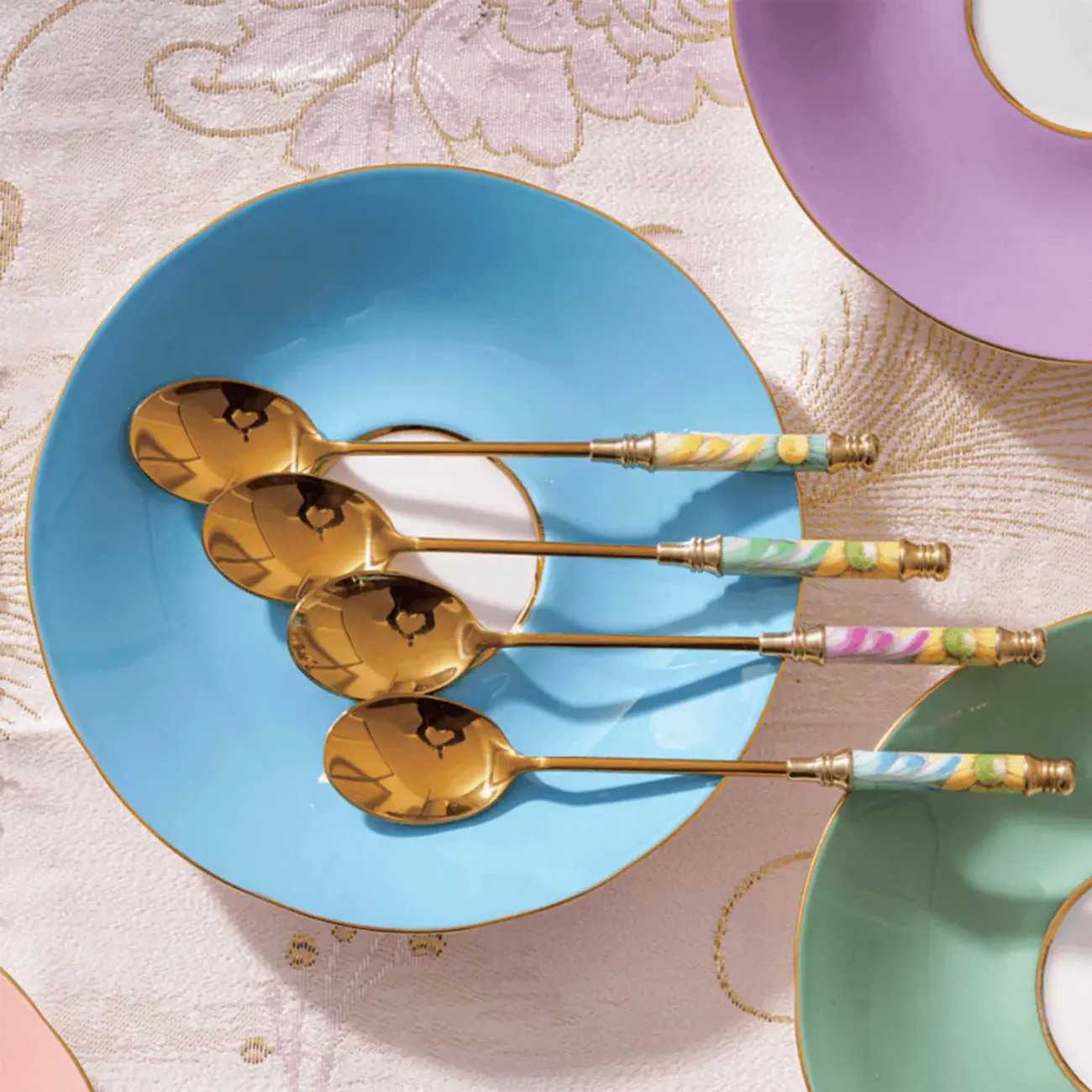 Aynsley Hand-Painted Daisy Bone China Teaspoon with Gold, Hand-Painted Gold Borders - 14.7x2.6cm Feminine Wide-Narrow Corset Shape, Floral Motifs, Kitchen Cutlery Tableware