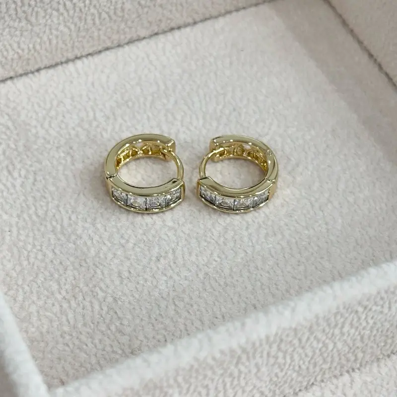 Huggies Little TT2 Gold Plated 24k Earrings - Elegant Design with Sparkling Details