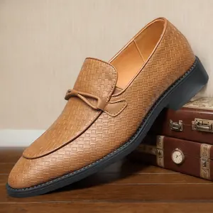 Men's classic British style business and casual loafers, breathable low top round head design, anti-slip rubber sole, suitable for office, casual dressing, comfortable shoes, simple, light and professional style 58666