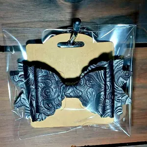 4" black western bow