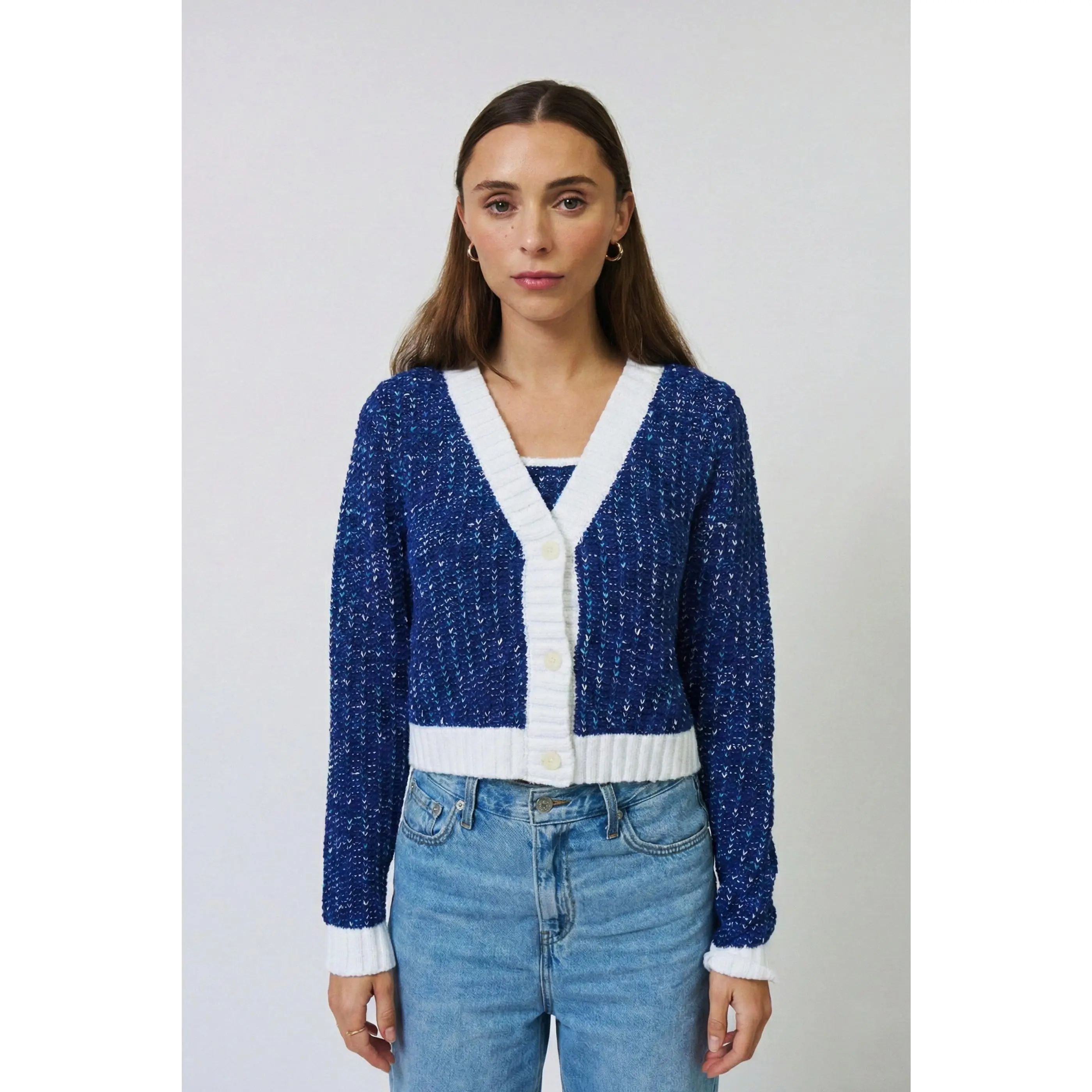 Allie Cropped Chunky Cardigan