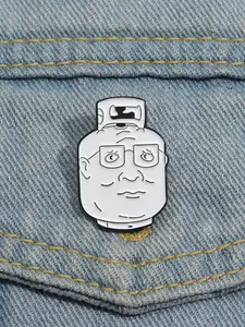 Cartoon Gas Canister Man Face Design Brooch, Fashion Alloy Badge for Daily Clothing Decor, Trendy All-match & Exquisite Brooch for Birthday Gift, Men Accessories
