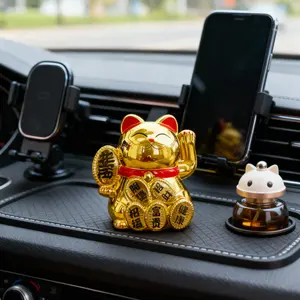 Lucky Cat Waving Arm Solar Powered, Solar Automatic Waving Lucky Cat Fortune Wealth Welcoming Cat Ornament, Feng Shui Lucky Cats Lucky Beckoning Waving Wealth Cat Solar Fortune Cat Statue Decorations