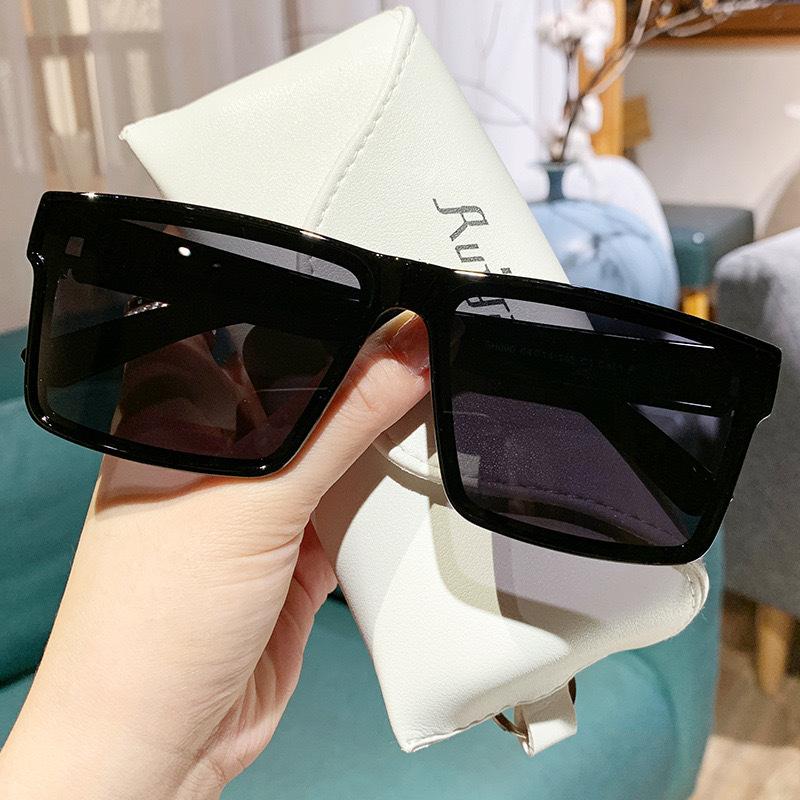 🕶️ ShadeFlex Sunglasses – Style, Comfort & UV Protection