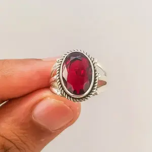 Bohemian Oval Synthetic Gemstone Ring - Vintage Rope-Textured Split Band, Indigenous-Inspired Gemstone Accents Western Costume Jewelry, Gemstone Accents Rings, Indigenous-Inspired Rings