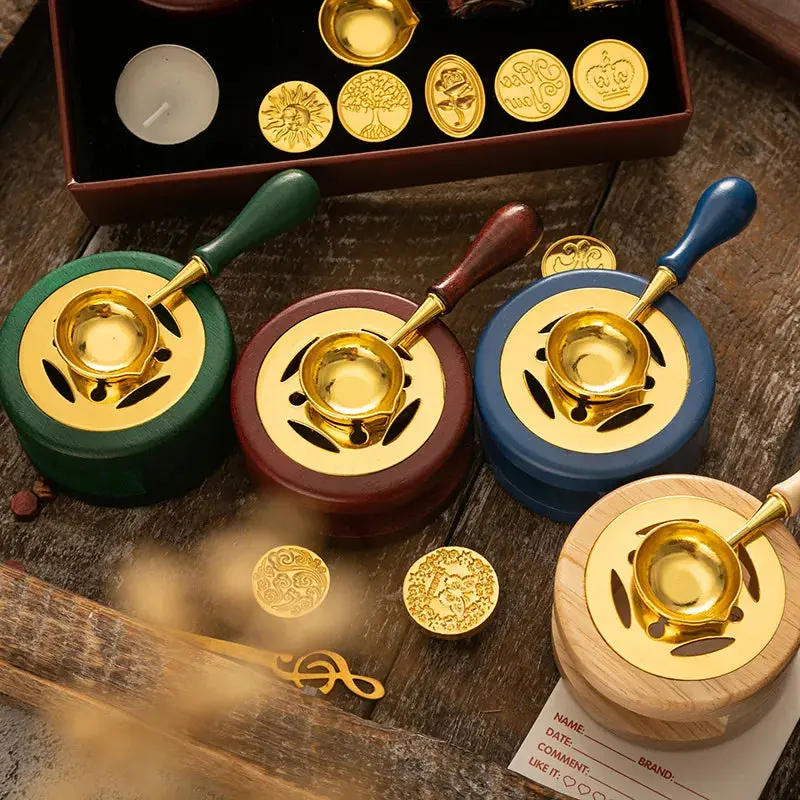 Wax Melting Furnace With Spoon