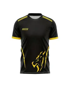 Black and gold contrast dragon pattern special edition football uniform, breathable training style fan commemorative short-sleeved shirt, suitable for sports and casual wear & men's versatile top
