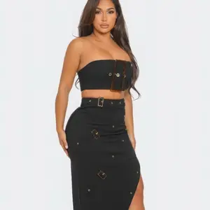 Front Eyelet Buckle Belt Top Skirt Set Black