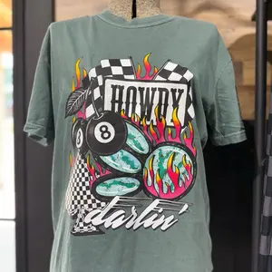 Howdy Darlin graphic tee