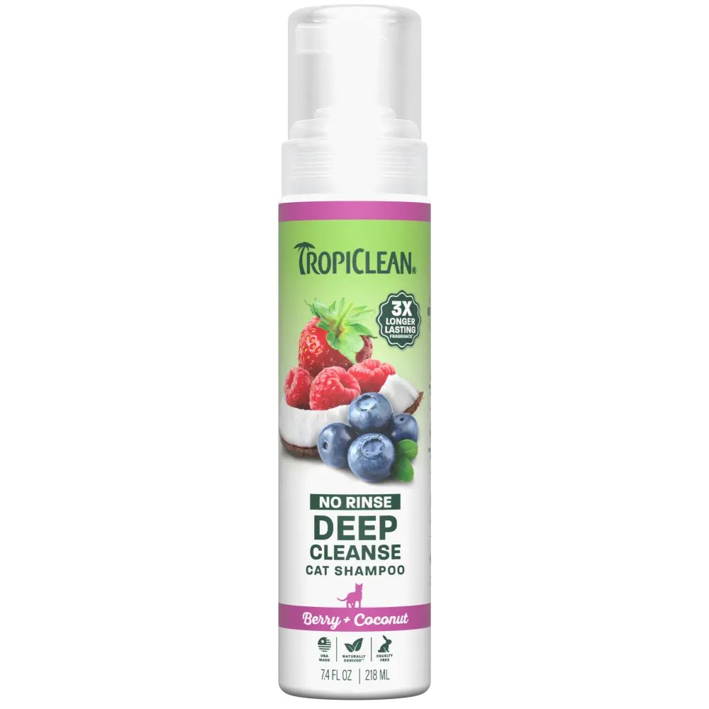 TropiClean Berry + Coconut Deep Cleanse Waterless Cat Shampoo, Deep Cleansing Dry Shampoo for Cats, Natural Cat Shampoo Derived from Natural Ingredients, Made in the USA, 7.4 oz.