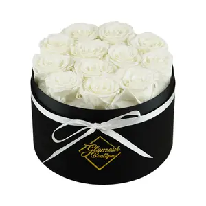 Eternal Prestige Velvet Black | 12 White Roses Box Decor