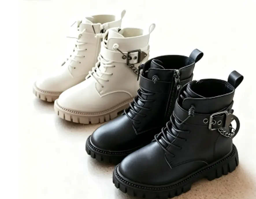 Girls’ British Princess Boots    White/Black |         Side Zipper + Winter Warm |         Round Toe PVC Sole |         2–6 years (EU 26–36)