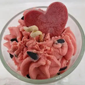 Amazing Candles Sweet Watermelon Hand-poured Candle with Seed Details