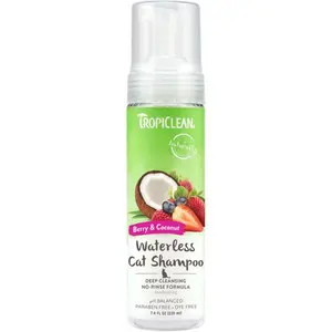 TropiClean Deep Cleaning Berry & Coconut Waterless Cat Shampoo