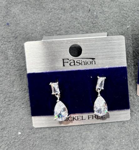 Zircon Teardrop Earrings