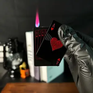 Red Flame Ace Card Lighter, Cool Lighter Windproof Poker Design, Can Be Filled with Butane Lighter, Suitable for Outdoor, Indoor, Camping, Barbecue, Candles, Birthdays, Gifts (excluding Gas)