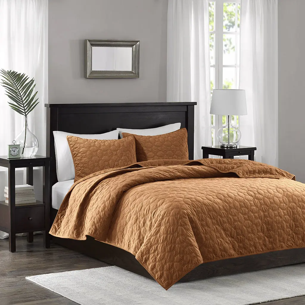 Madison Park Harper Velvet Quilt Set - King/California King Size, 3-Piece Ethnic Geometric Print Bedding Set, Rust, Glam Design, 10% Other Fiber Filling, Anti-Microbial Treatment, 104x94x0.25 in, MP13-8008, Ethnic Geometric Print Bedding Sets Collections