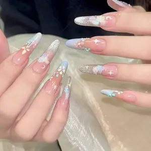 handmade press on nail in live