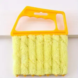Streak-Free Washable Microfiber Window Brush Reusable Gap Cleaner for Blinds Curtains Air Vents Superior Water Absorption Efficient Dirt & Dust Removal