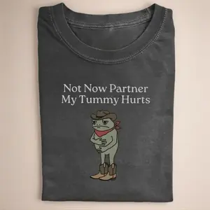 Men's Washed Distressed T-Shirt Heavyweight Cotton Loose Oversized Fit Vintage Retro Streetwear Style Casual Tee for Everyday Wear Campus Outfit OOTD