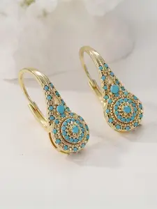 These synthetic turquoise teardrop-shaped pendant earrings, High quality earrings, are Jewelry Accessories for everyday and formal occasions, and make a great Valentine's gift. They are affordable, luxurious, elegant, and meticulously crafted.