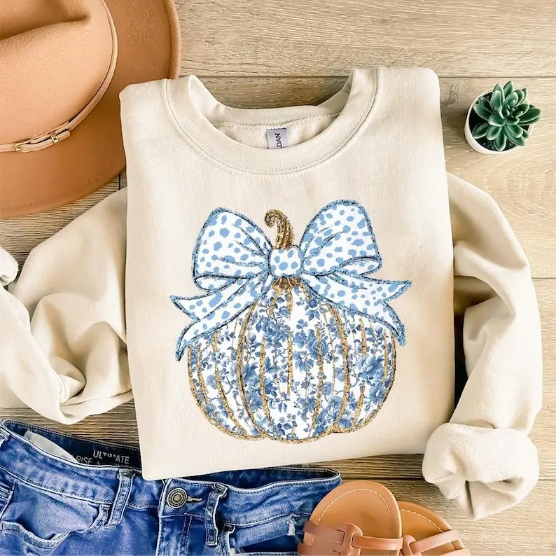 Women's Grand Millennial Coquette Gold Glitter Pumpkin Sweatshirt, Women's Casual Drop Shoulder Long Sleeve Pullover, Women's Fall & Winter Clothes For Daily Wear, Girls Fall Pumpkin, Shirt