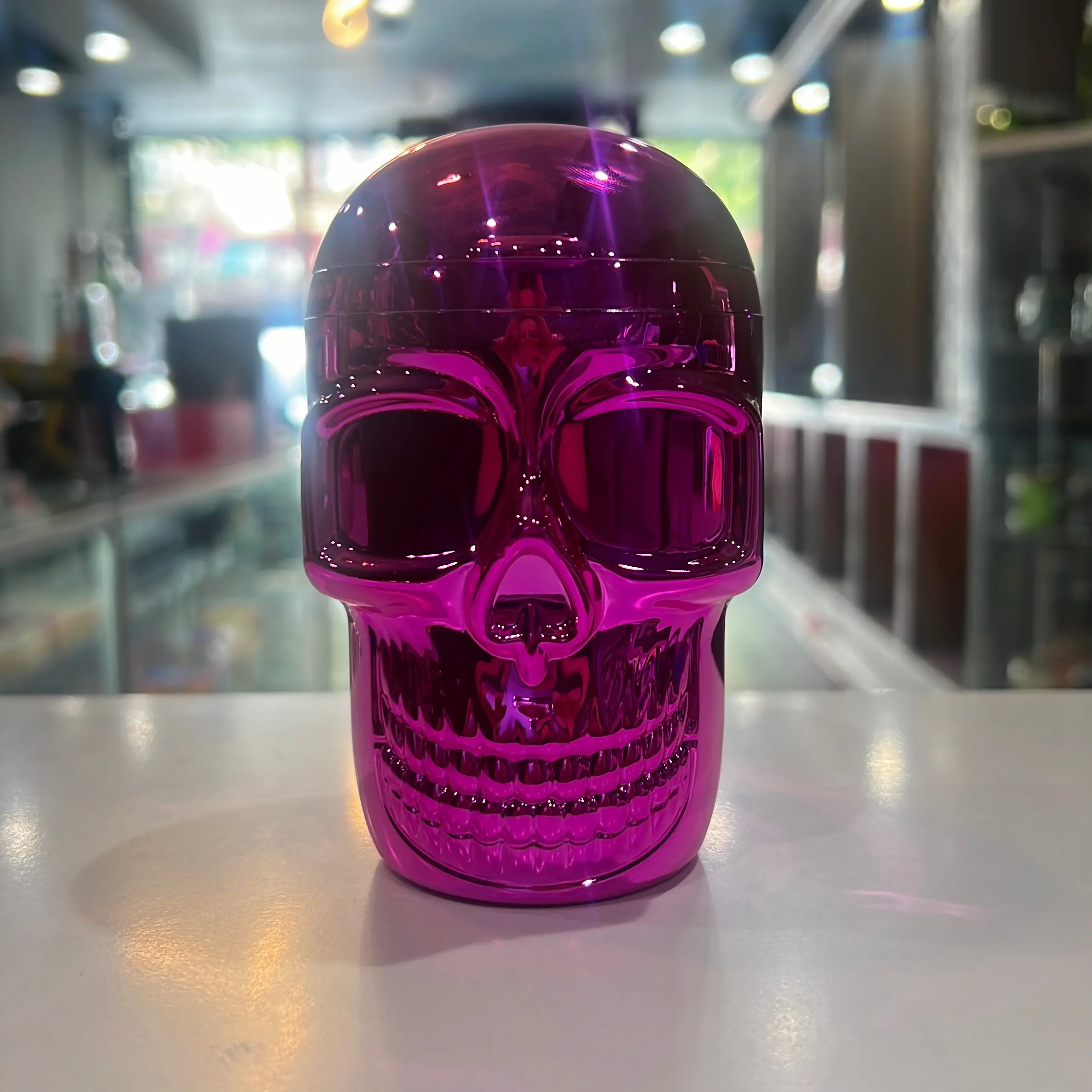 Pink portable ashtray with lid and light
