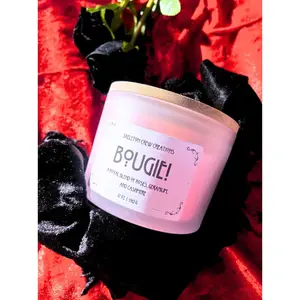 "Bougie!" - Rose & Cashmere Scented Candle