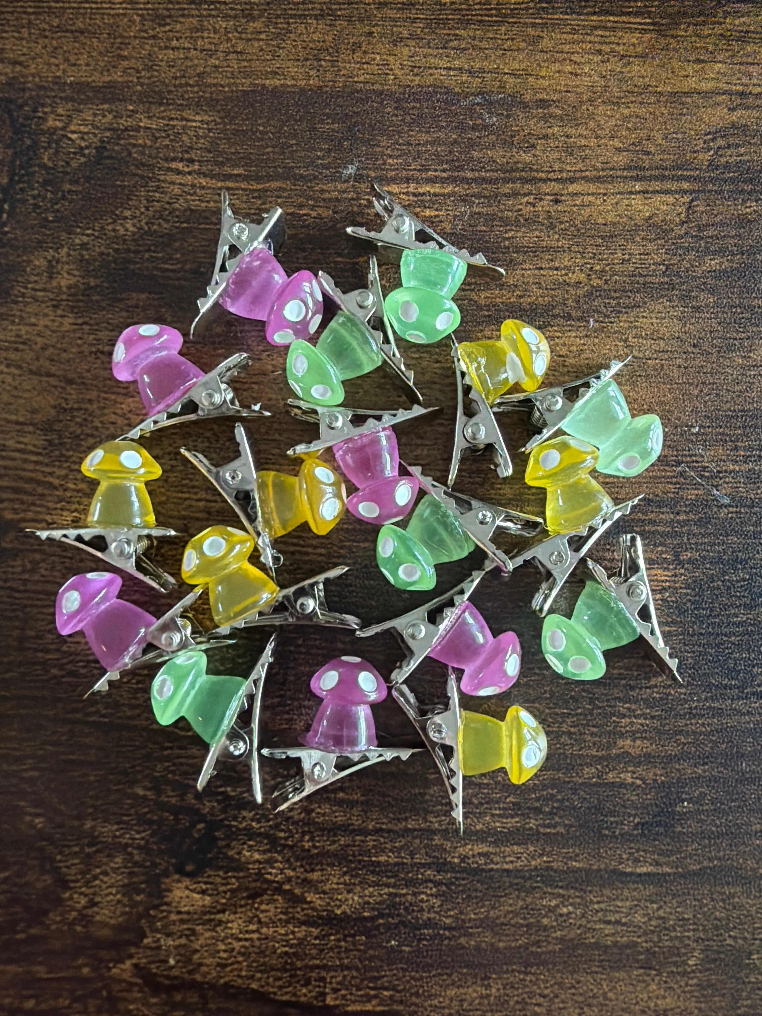 Mini Mushroom Clips