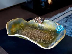 Handmade Resin Decorative Bowl - Tableware with Unique Design and Elegant Finish
