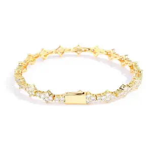 Hip-hop style tennis chain with zirconia bracelet for women, lightweight luxury, niche design, cool aesthetic, sophisticated feel, perfect gift for friends’ birthdays.